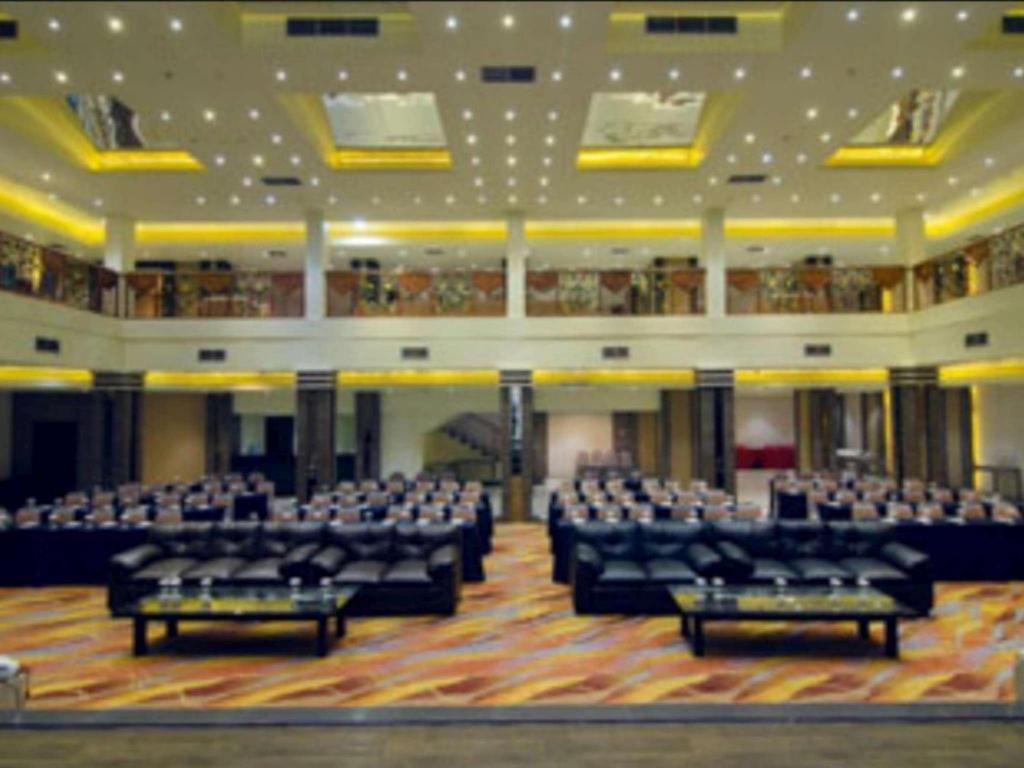 โรงแรมอเรีย บาริโต บันจาร์มาซิน ภายนอก รูปภาพ
